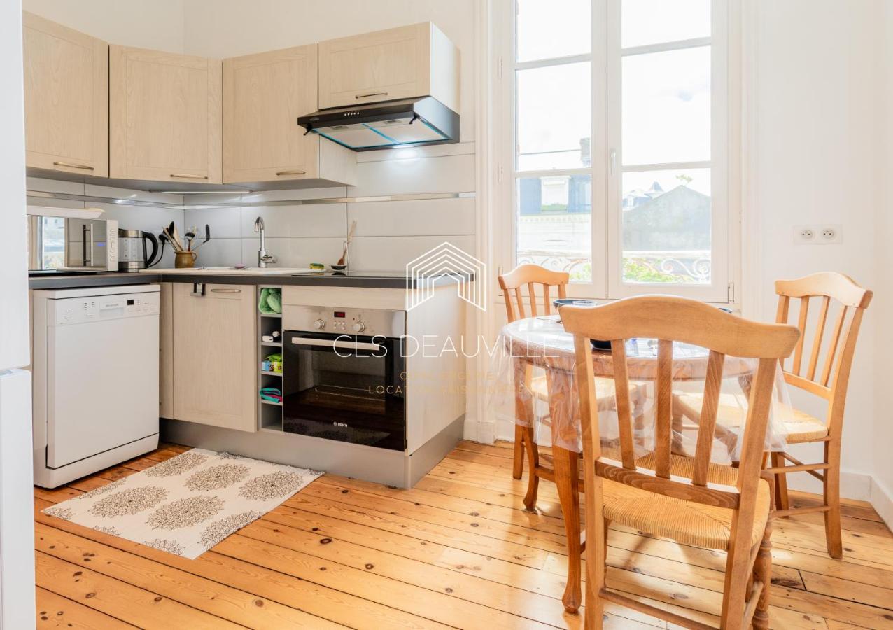 Appartement Les Mouettes C.L.S Довил Екстериор снимка